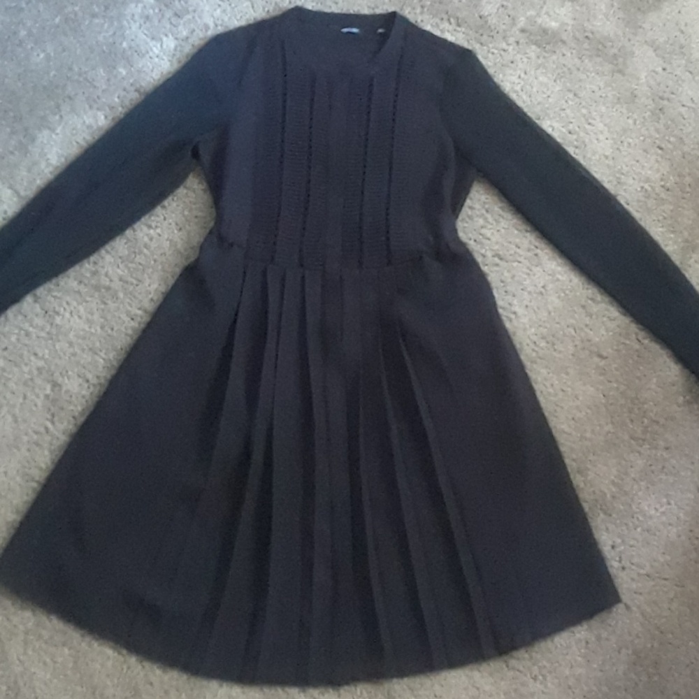 NWOT "Vera Wang" Black Dress